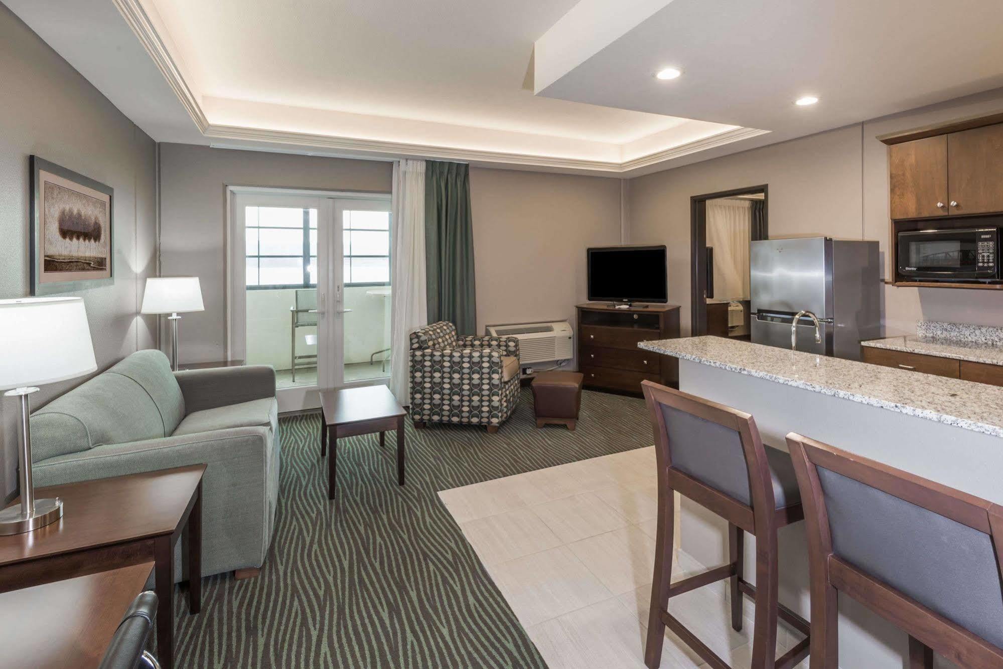 Baymont By Wyndham Bellevue Hotel Luaran gambar