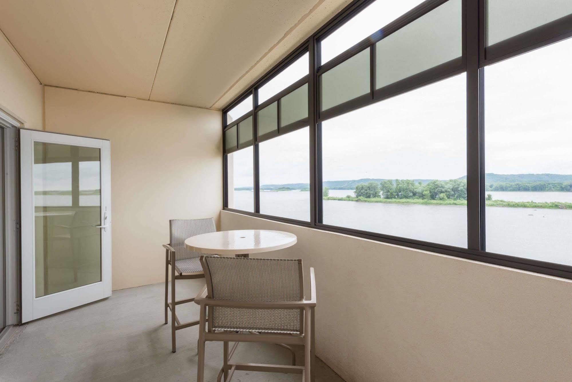 Baymont By Wyndham Bellevue Hotel Luaran gambar